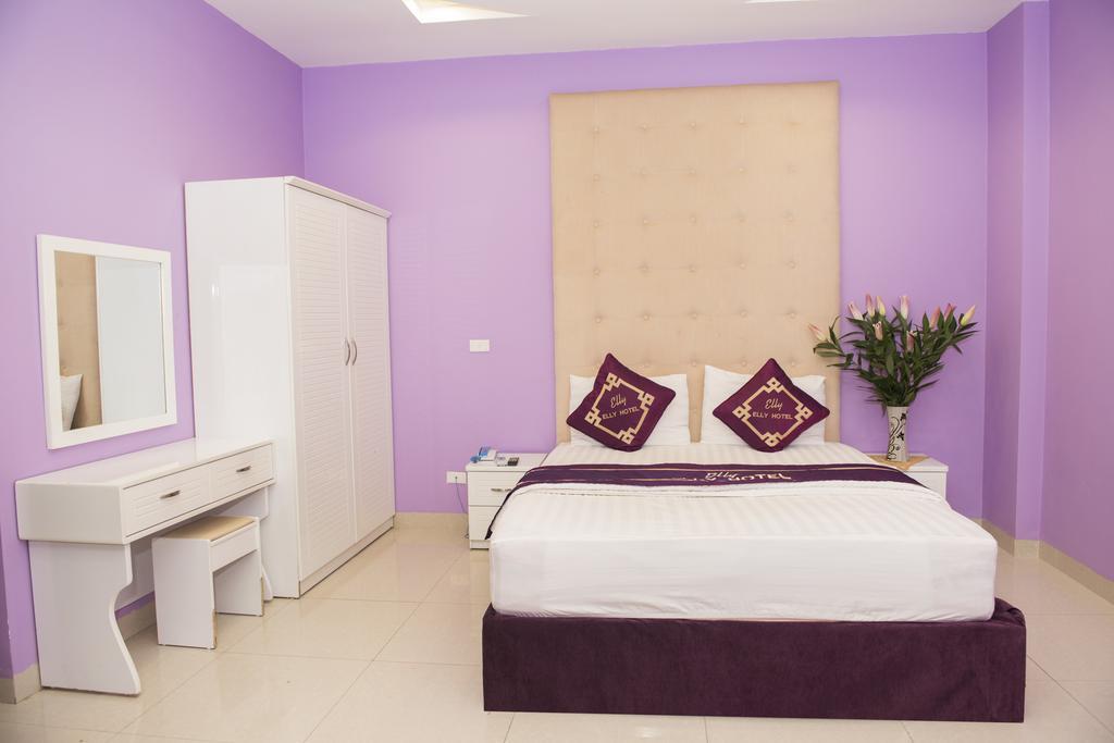 Elly Hotel Hanoi Exteriör bild