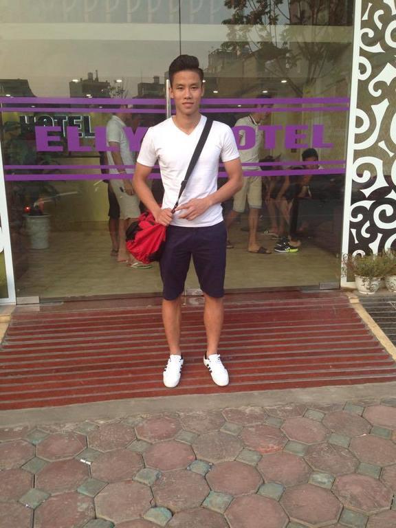 Elly Hotel Hanoi Exteriör bild