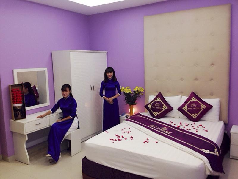 Elly Hotel Hanoi Exteriör bild